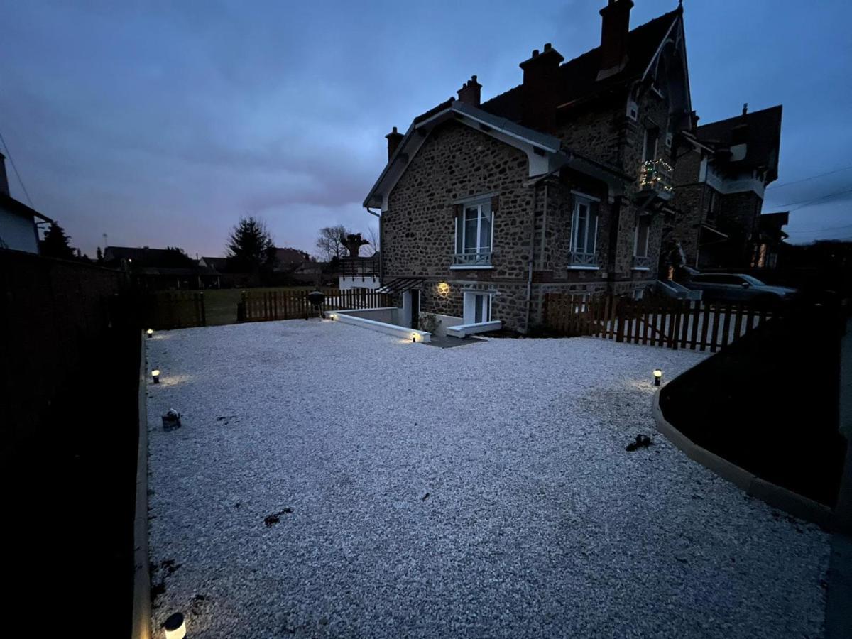 Calme Absolu, Terrasse Et Parking Entre Paris Et Disney Vaires-sur-Marne Buitenkant foto